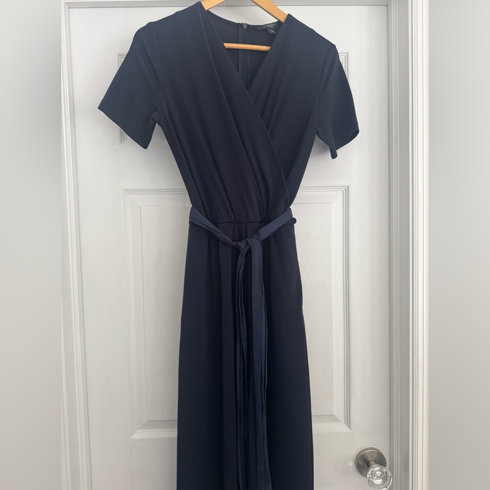 MaxMara size 4 wide leg jumpsuit, navy blue, excellent condition. -NO BELT-